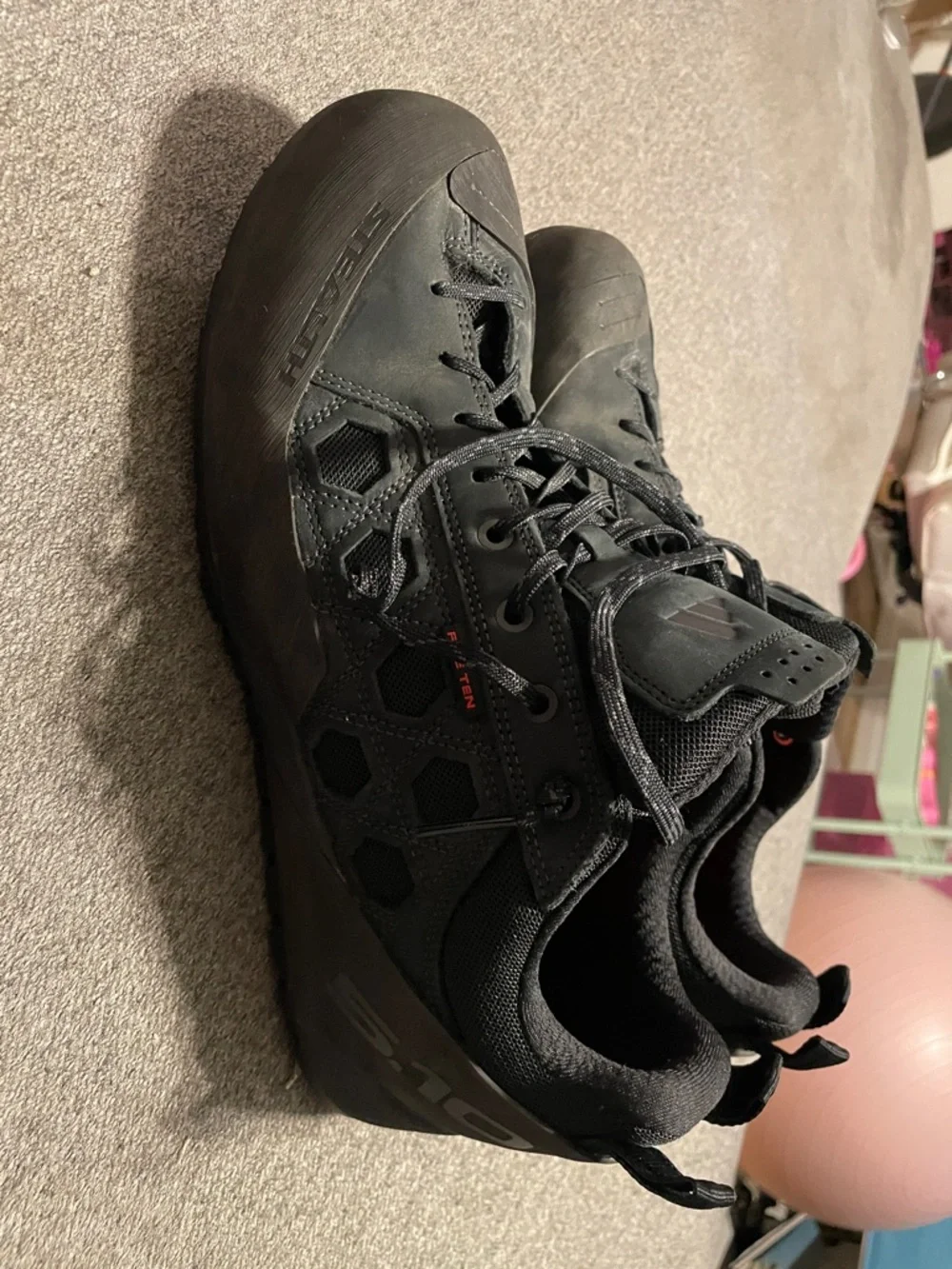 adidas Men's Black Athletic Trail Shoes